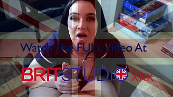 Nurse visits a patient for sperm sample