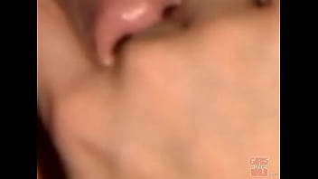 Amanda fingers herself