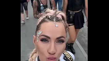 They seem much smaller covered up