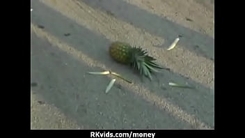 Sexy Wild Chick Gets Paid To Fuck 5 thumbnail