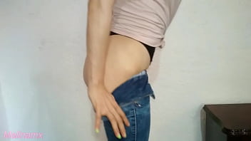 Mostrando mi culito redondo Mostrando mi culito redondo