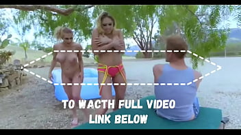 Kagney linn karter and rachel roxxx fighting for a hard cock between her boobs