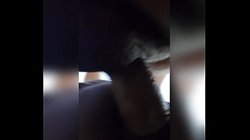 Mas não escapou de levar gozada lá no fundo