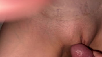 Me fode me fode eu adoro gemer gozando no seu pau