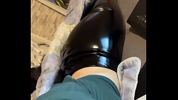 J’aime trop ce pantalon