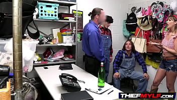 Case no 8002986 four cock hootenanny with jordan maxx