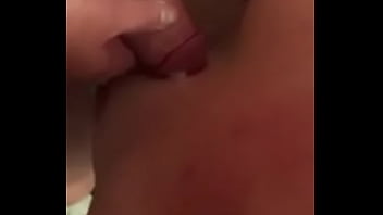 Cumshot facial for mrs b she loves cum
