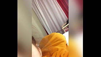 Petit twerk à l’hôtel