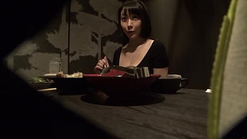 近所でも有名なjカップ人妻 旦那の不在中に自宅で撮影した奇跡のハメ撮り映像 1