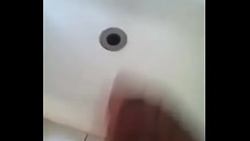 Venida En El Lavamanos thumbnail