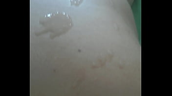 Punhetando de manhã