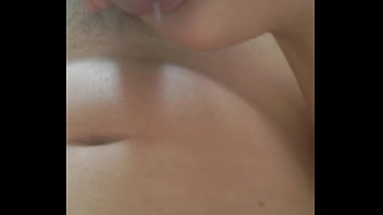 Punhetando de manhã