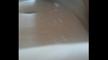 Punhetando de manhã