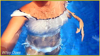 Milf shows perfect tits outdoors swimming