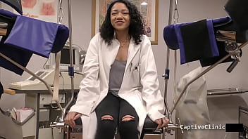 Yasmine Woods Gets Into Incorrect Lyft & Doctor Tampa Is About To Take This Hottie Home For His Sick Pleasures At Bondagecliniccom thumbnail