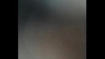 Сучка кончает