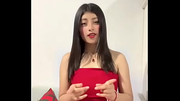 Flaquita putita caliente