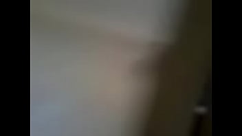 La hago ajustarse bien el portaligas y las medias de nylon para viejo libidinoso La hago ajustarse bien el portaligas y las medias de nylon para viejo libidinoso