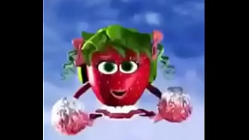 Strawberry juices suck my dick