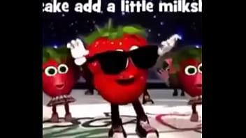 Strawberry juices suck my dick