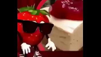 Strawberry juices suck my dick