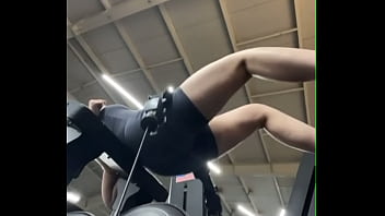 Natural tits bouncing so hot in gym