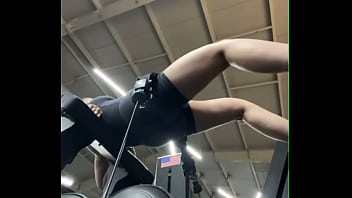 Natural tits bouncing so hot in gym