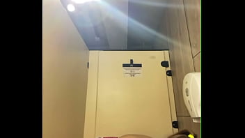 Natural tits bouncing so hot in gym