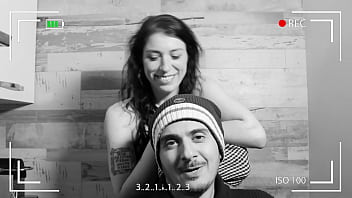 Trailer se carmelo vuoi soddisfare pillole e sex toys devi usare