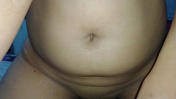 Sabrosa chica monta la verga sabrosa