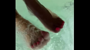 Use my feet to enjoy