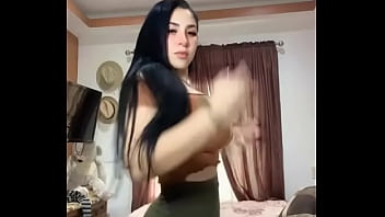 Chica sexy bailando