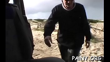 Floozy gets a on camera