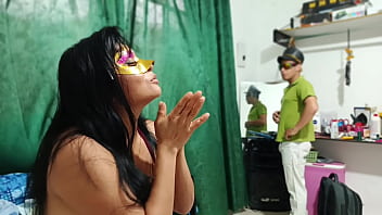 My stepdaughter gives me her ass for a pair of shoes first anal sex