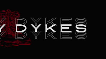 Fuuuuck i never seen titties bouncing like that ride my dick baby fuck yes pov