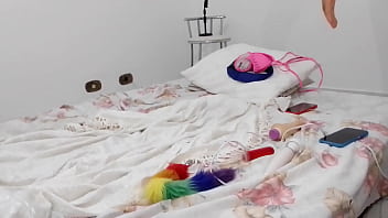 Vivi guedez they played with the nymph's ass and made her suck both cocks at the same time and of course they gave it a try