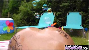 Amanda curvy oiled butt girl enjoy on cam anal sex video 06