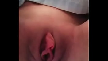 Albanian Girl Masturbate For The First Time thumbnail
