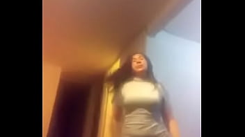 Lorena tiene un culo bien grande para comérselo