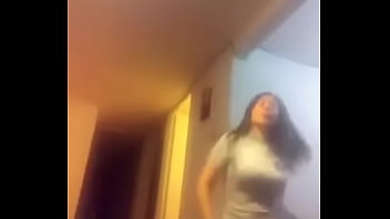 Lorena tiene un culo bien grande para comérselo