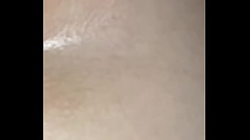 La segunda ocasión que me entrega su culo