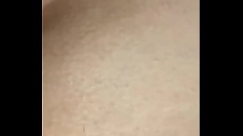 La segunda ocasión que me entrega su culo