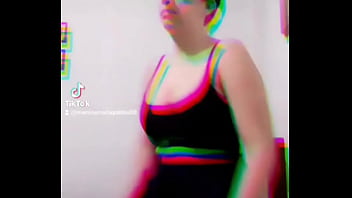 Ju gatinha rebolando gostoso