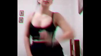 Ju gatinha rebolando gostoso