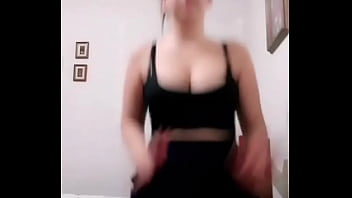 Ju gatinha rebolando gostoso