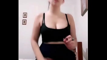 Ju gatinha rebolando gostoso