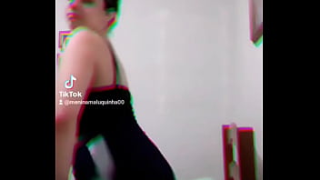 Ju gatinha rebolando gostoso