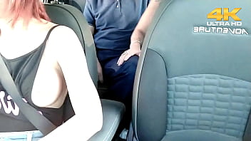 Role aleatório com dinni e assistente pauzudo