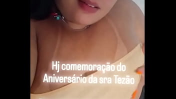 Hj a volta da sra tezão na interação o aniversário é dela mais quem ganha o presente é vcs vai ficar de fora dessa
