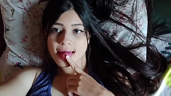 Colombiana se toca su rico coño mojado